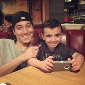 Meet your Posher, Raeda